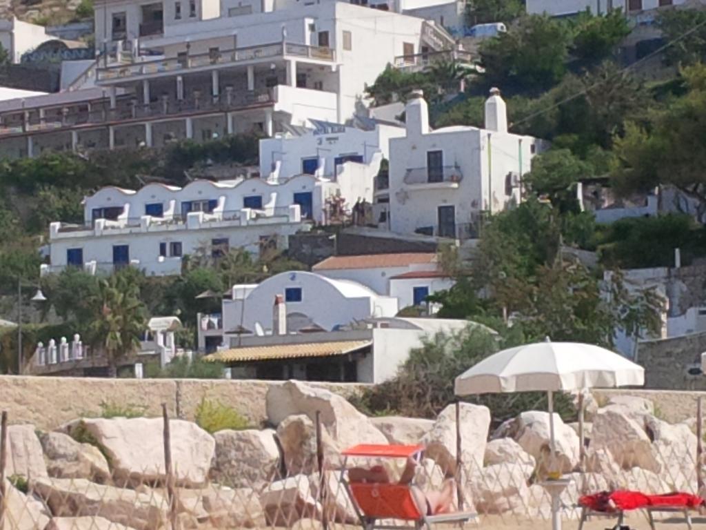 Blu Marine Casa A 10Mt Dalla Spiaggia Peschici Exteriör bild