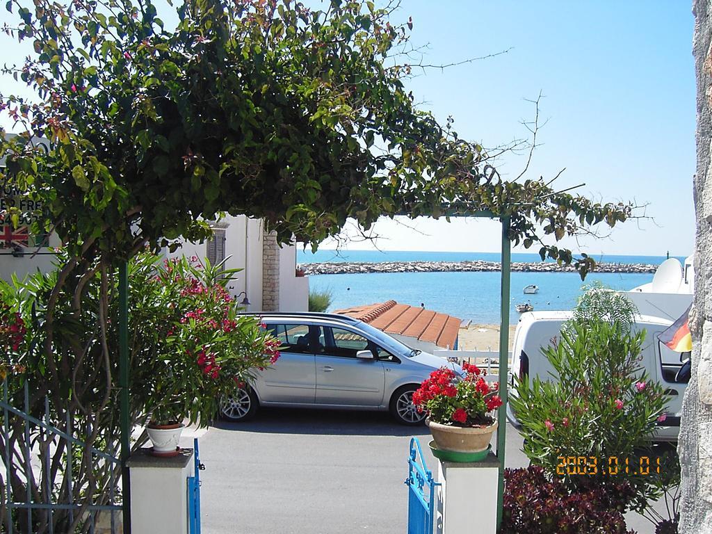 Blu Marine Casa A 10Mt Dalla Spiaggia Peschici Exteriör bild