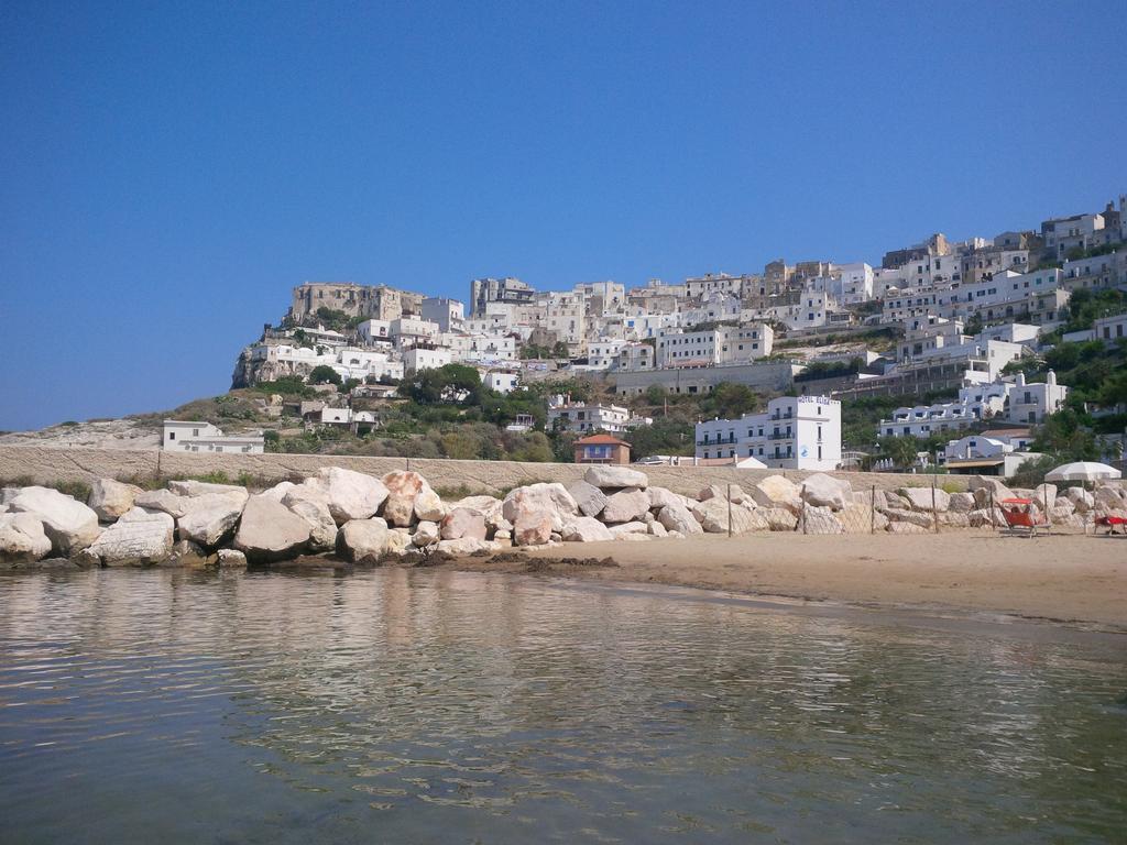 Blu Marine Casa A 10Mt Dalla Spiaggia Peschici Exteriör bild
